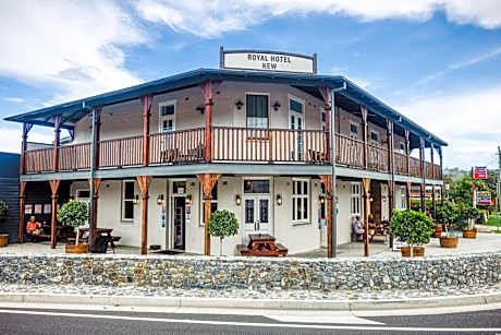 Royal Hotel Kew