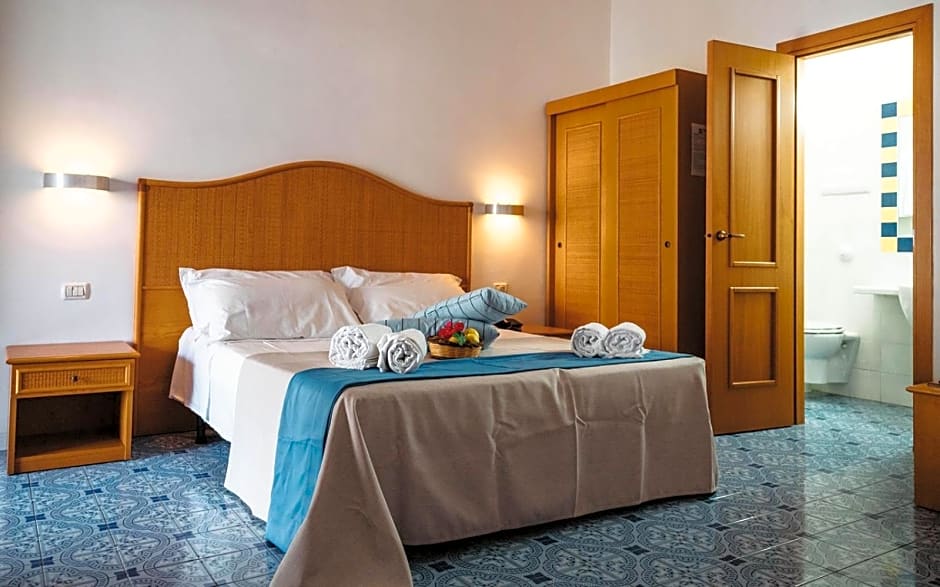 Hotel Rojas