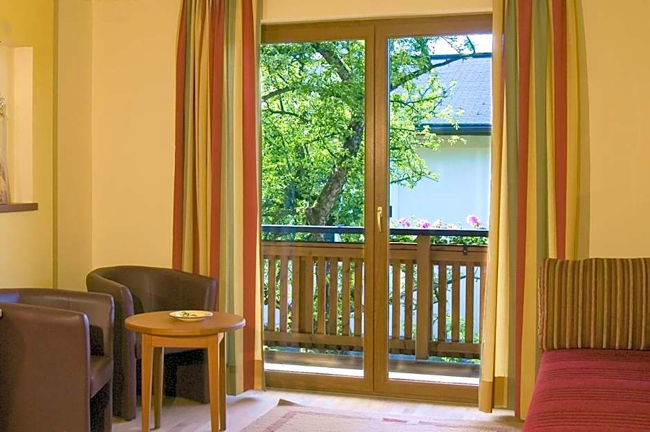 Garten - Hotel Sallerhof