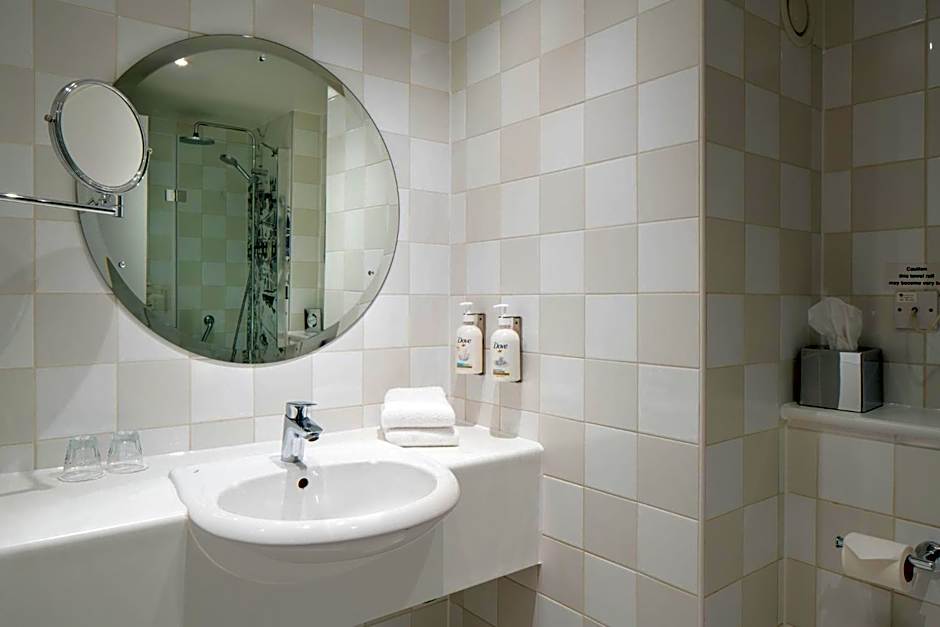 Holiday Inn London - Heathrow M4Jct.4 By IHG