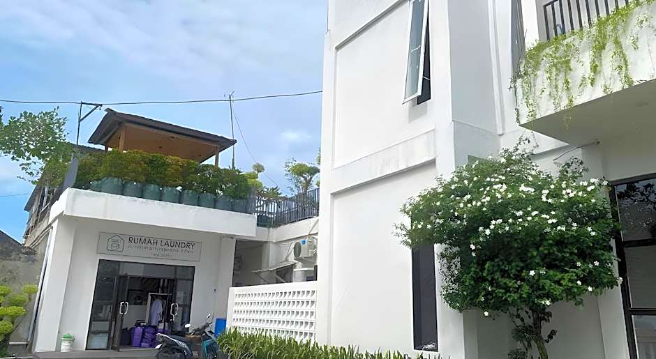 Urbanview Hotel Medio Inn Palu by RedDoorz