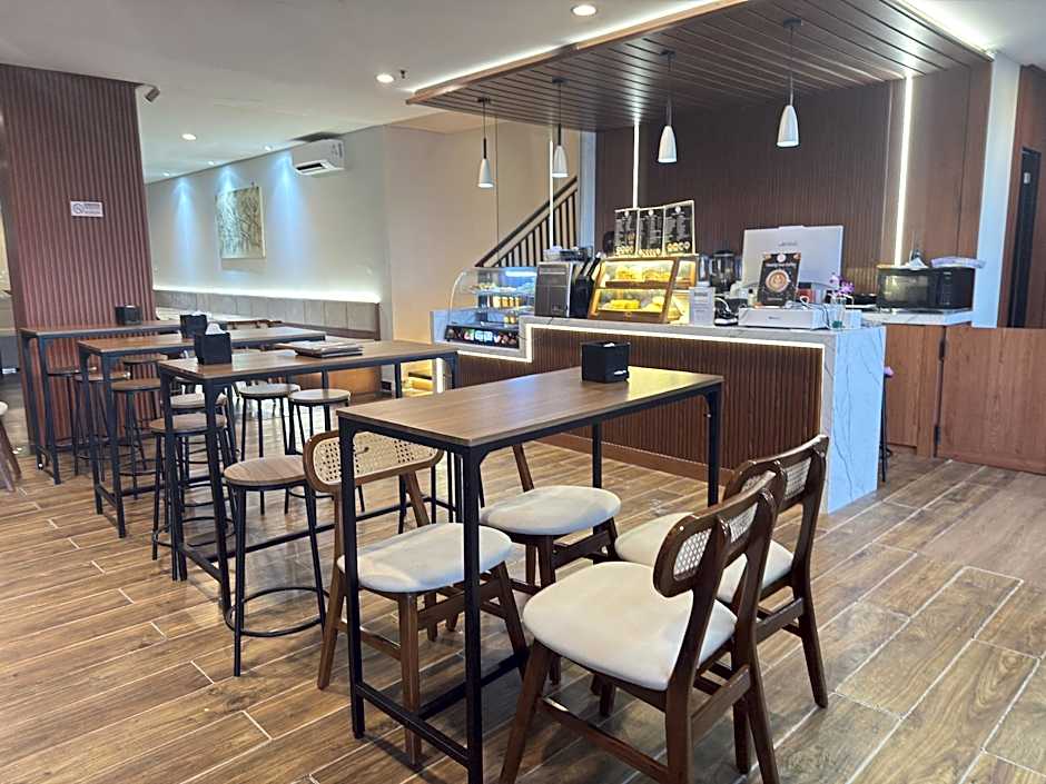 Rofa Kuta Hotel