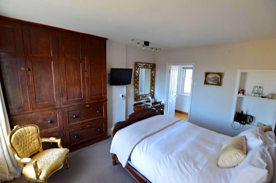 Chantry Hotel