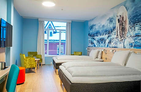 Standard Family Room