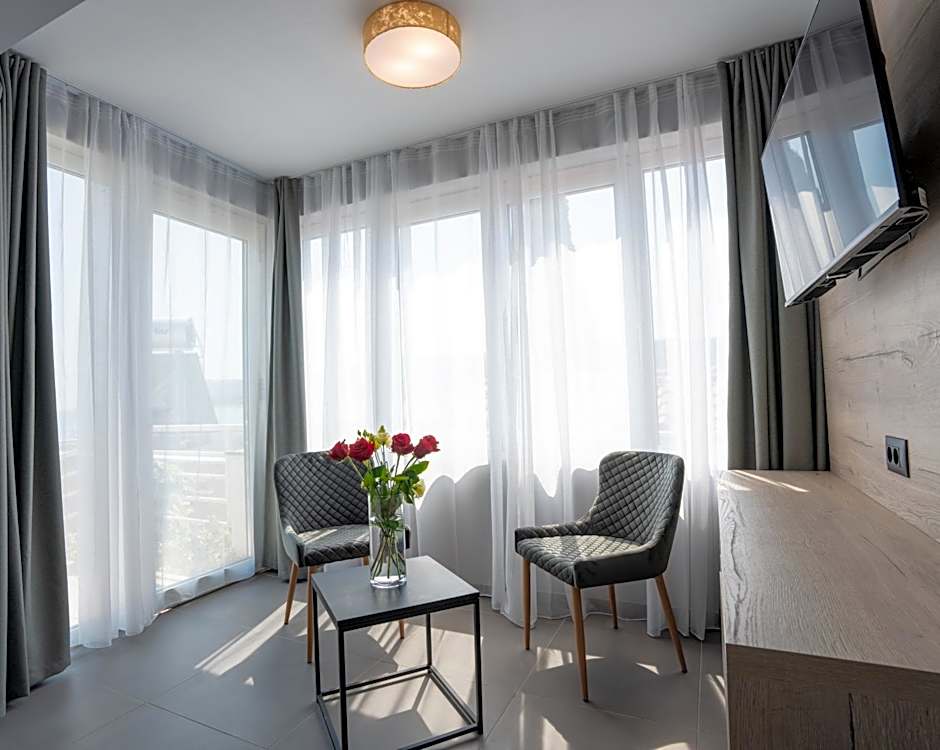 "Echo" B&B rooms, boutique beach hotel