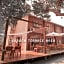 Srinual Lodge