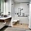 Holiday Inn Express Hotel & Suites Rapid City By IHG