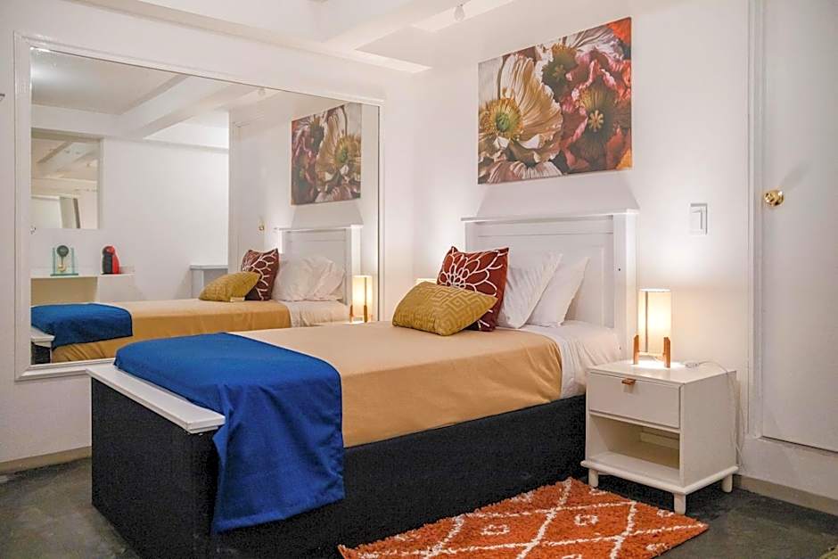 Hotel Emma