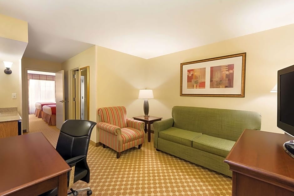 Country Inn & Suites by Radisson, Covington, LA