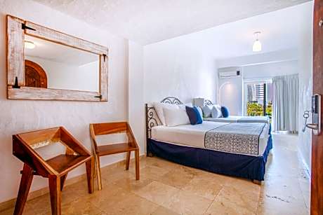 Quadruple Room with Balcony