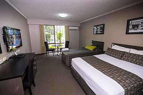 Queen Room with Balcony