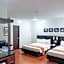 RedDoorz Plus @ Hotel Esse