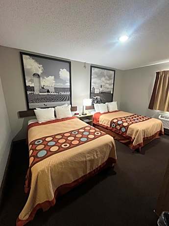 Double Room with Two Double Beds - Smoking