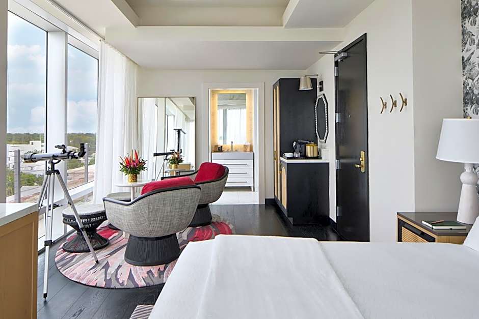 Photo 1 of 7 of Penthouse 1 King Bed Guestroom, Corner, Skyline View
