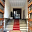 Amica Roma Guest House