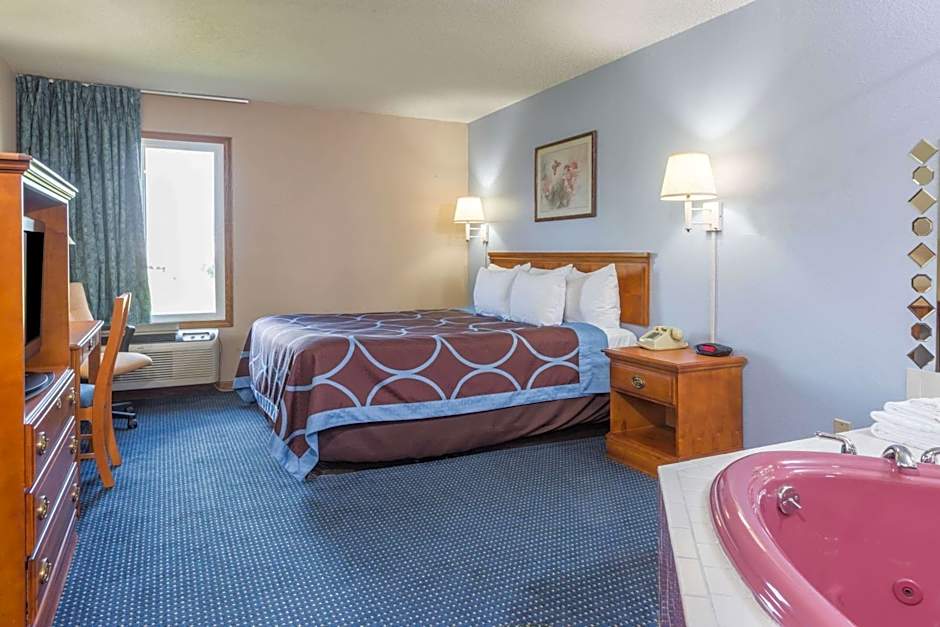 Super 8 by Wyndham O'Fallon MO/St. Louis Area