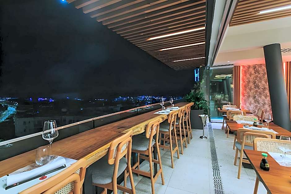 Hotel Napa Suites (Adults Only)