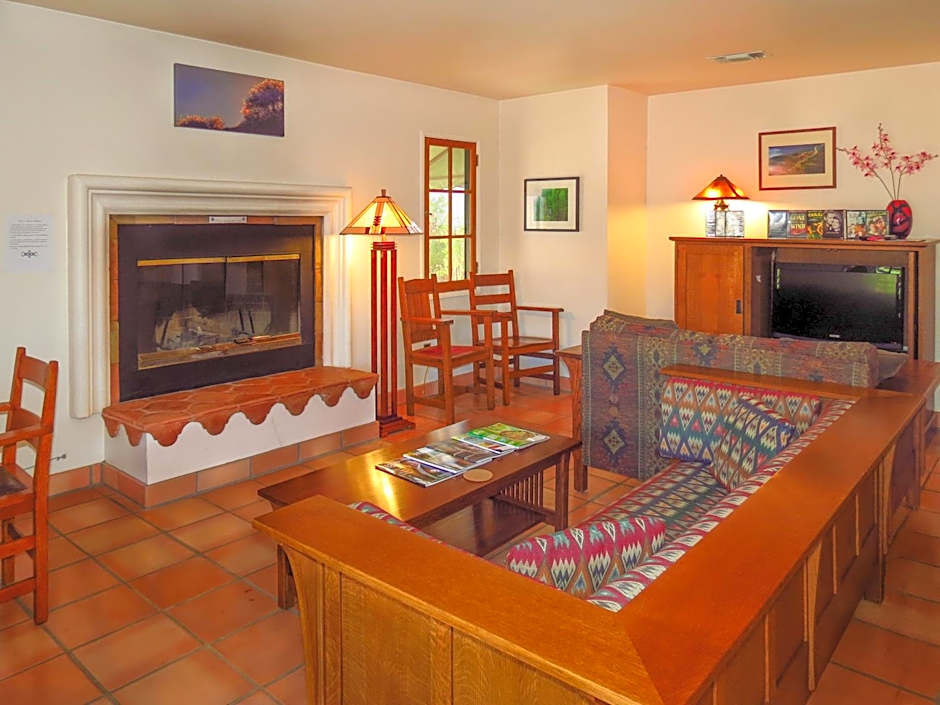 Topanga Canyon Inn Bed and Breakfast