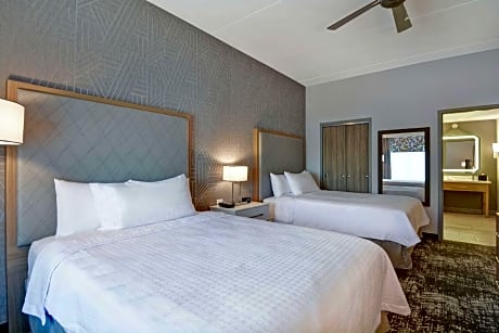 2 Queen Hearing Accessible Suite Non-Smoking