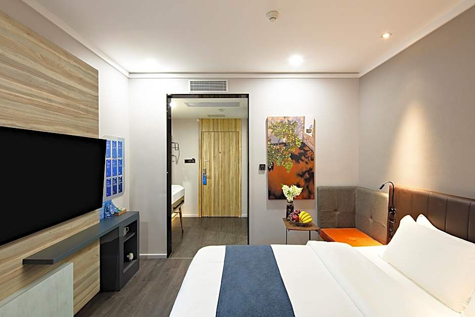 Hanting Premium Hotel Guilin Zhengyang Pedestrian Street