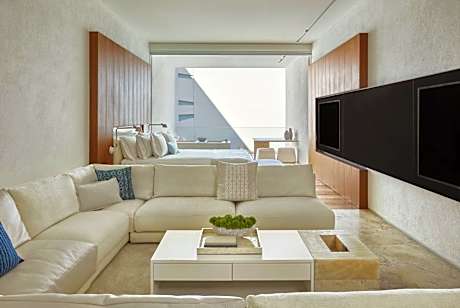 Viceroy Partial Ocean View Junior Suite