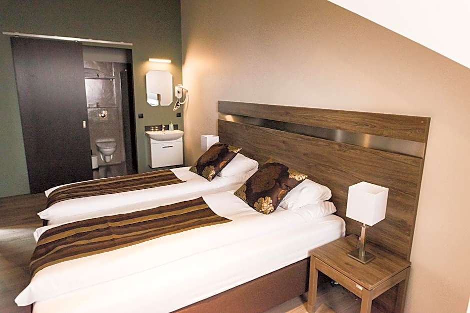 Hotel Duus by Keflavik Airport