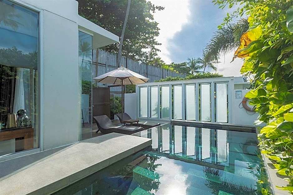 KC Beach Club & Pool Villas