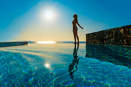 Secret 3 Bedroom Pool Maisonette