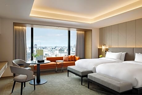 Euphoria Premier Twin Room with City View