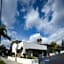 Orange Tree Inn
