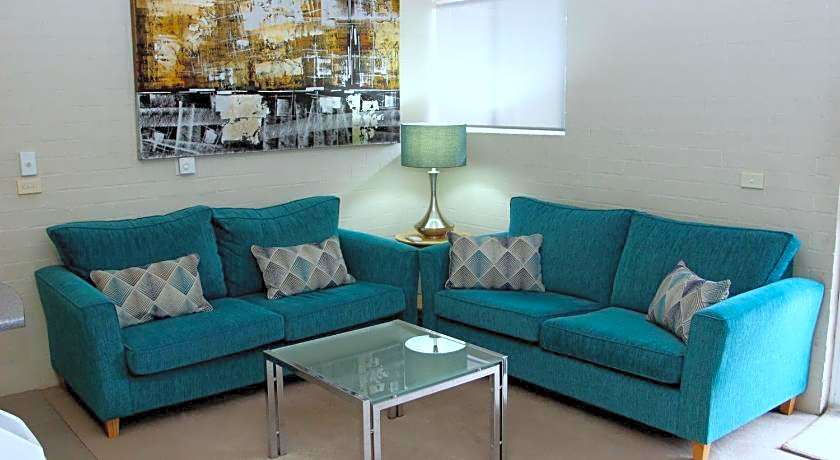 Mollymook Cove Apartments