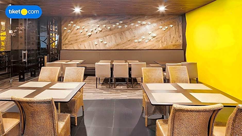 Oak Tree Urban Hotel