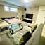 Welcoming room with private terrace, sauna and free parking