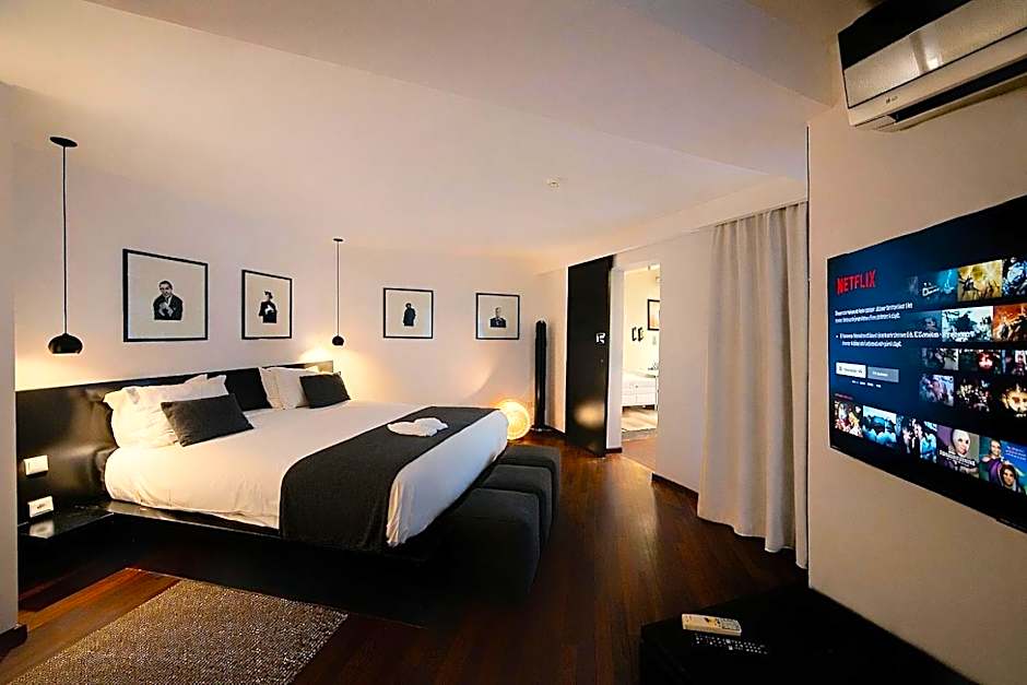 Bab Hotel