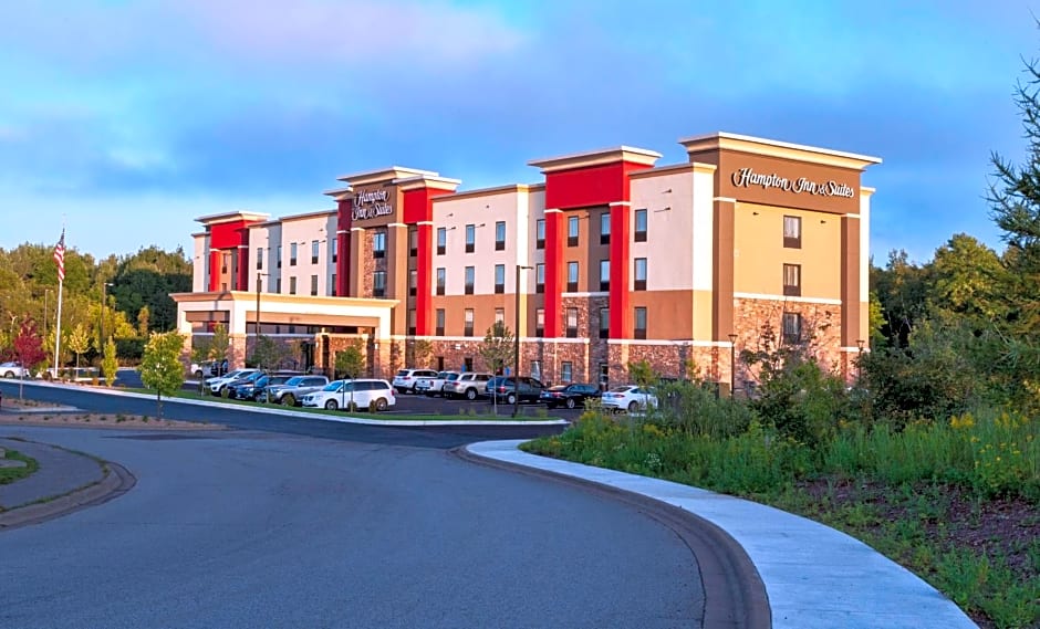 Hampton Inn & Suites Duluth North Mn