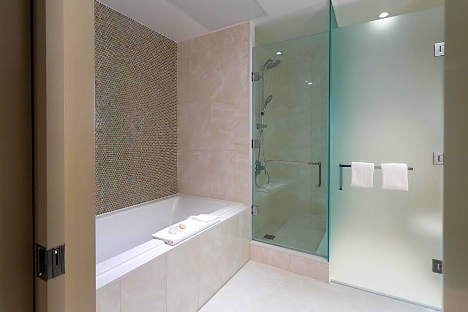 Sutton Place Hotel Toronto