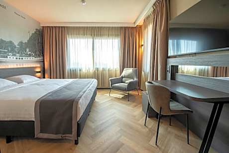 Bastion Hotel Dordrecht Papendrecht