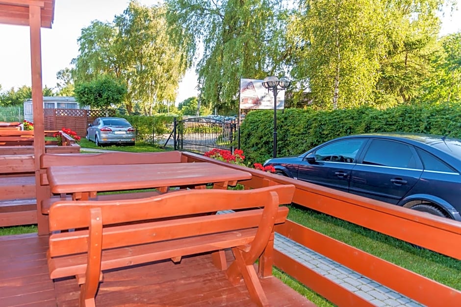 Domki Słoneczko z dostępem do jacuzzi sauny i rowerów