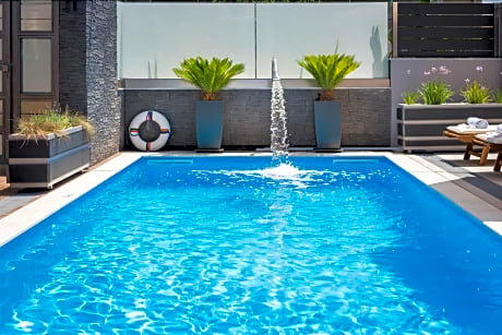 Sun Ray Luxury Aparthotel