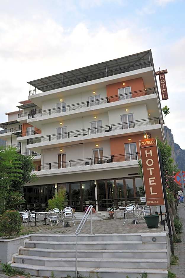 Hotel Edelweiss