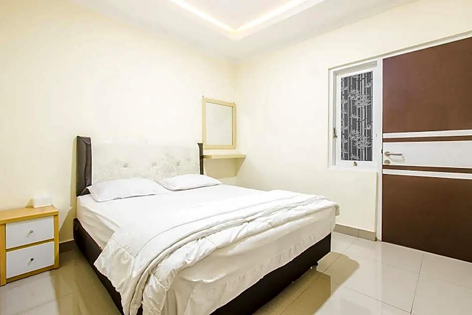 Omah Belimbing near ABM Malang Mitra RedDoorz