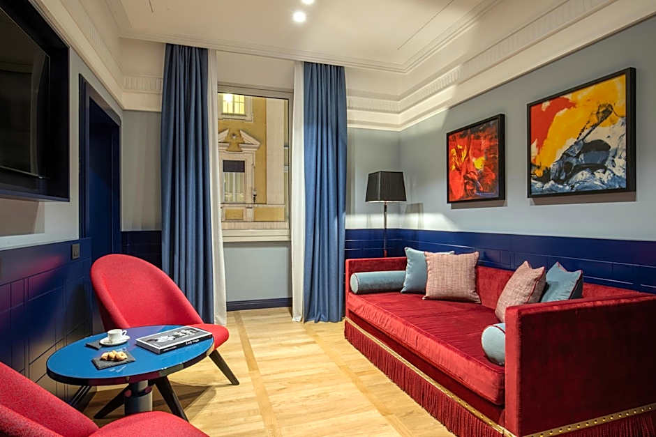 The Independent Hotel