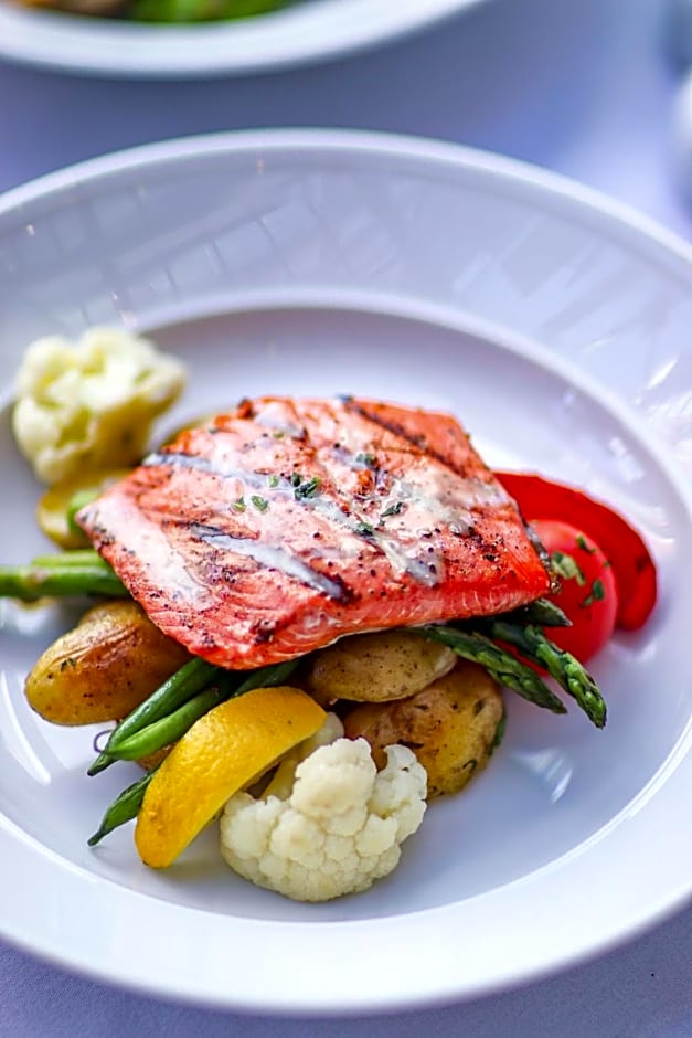 Pinnacle Hotel Harbourfront