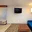 Holiday Inn Express & Suites Milton East I-10 By IHG