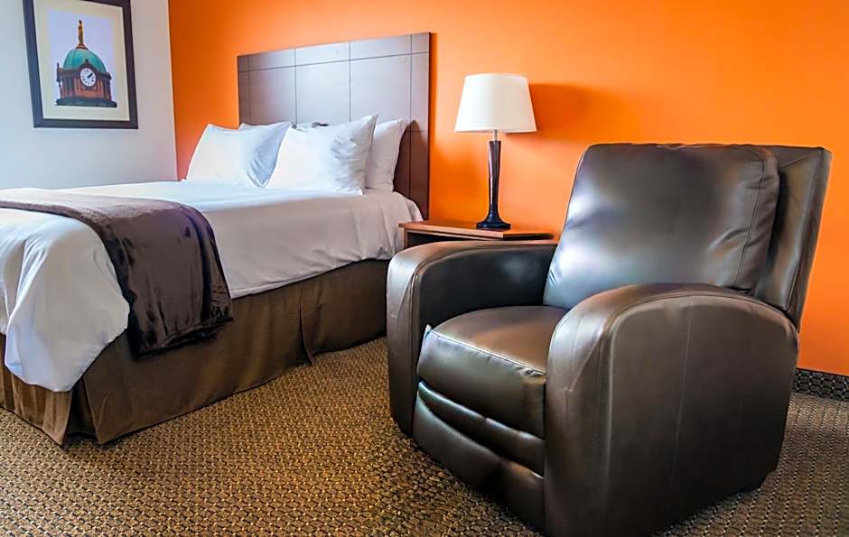 My Place Hotel-Aberdeen, SD