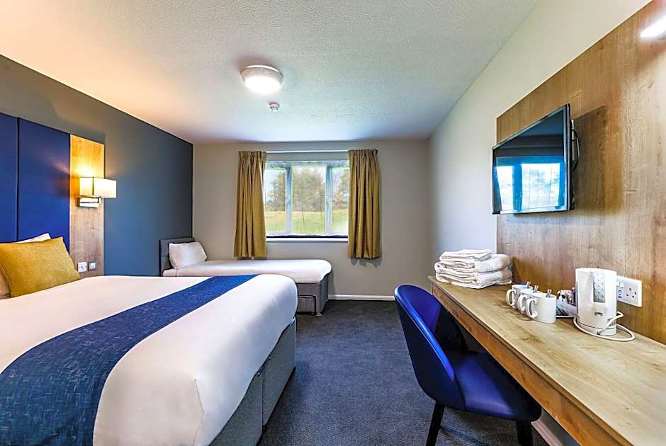 Days Inn by Wyndham Gretna Green M74