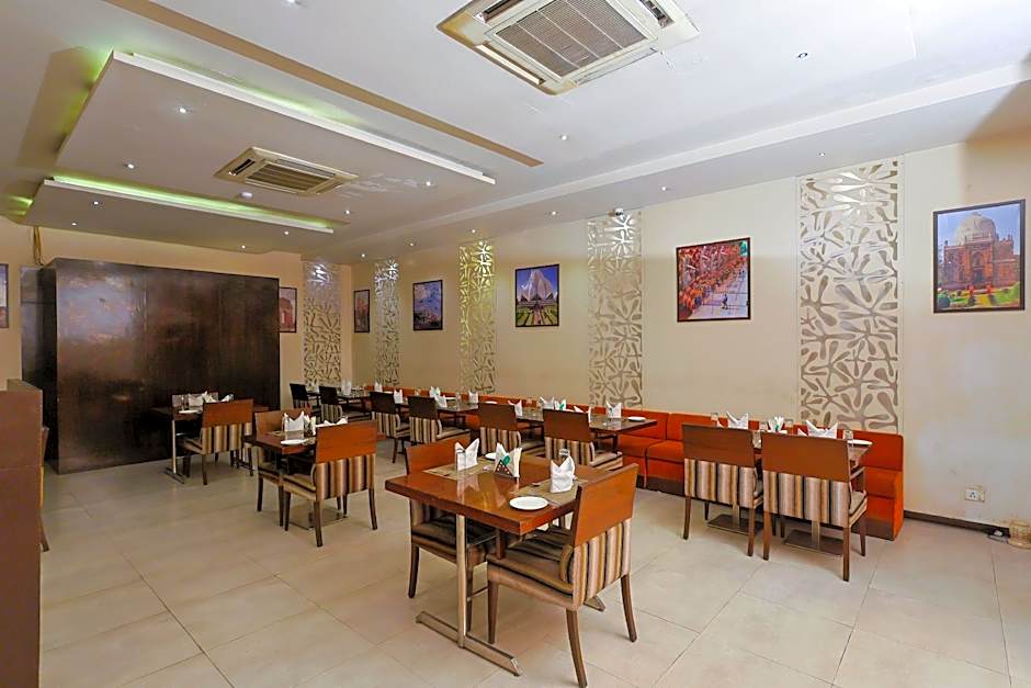 Le Roi Udaipur Hotel