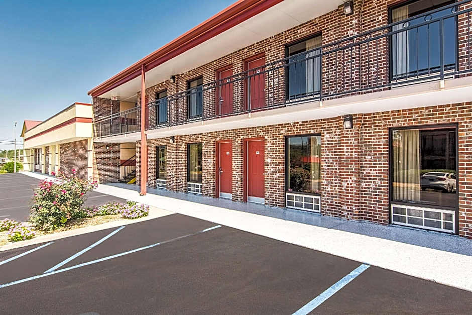 Econo Lodge Fort Payne