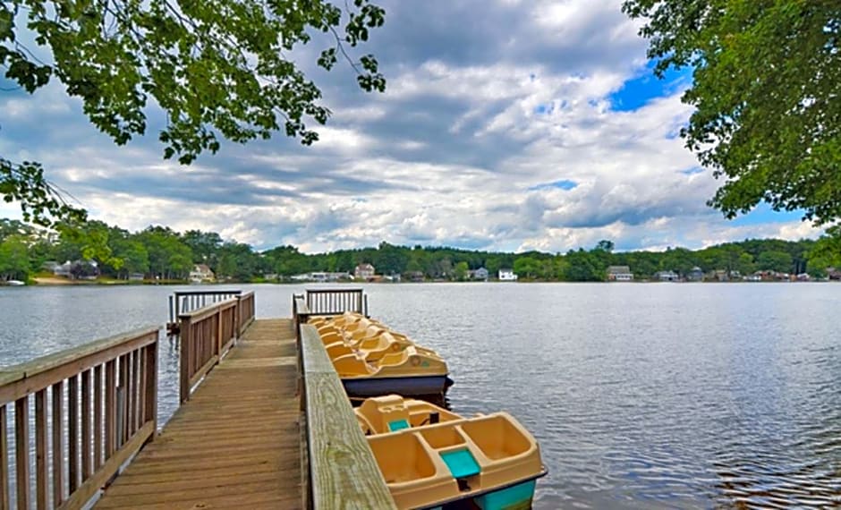 Sturbridge Host Hotel And Conference Center