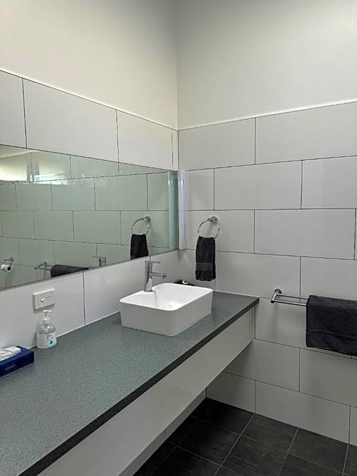 San Remo Hotel Motel